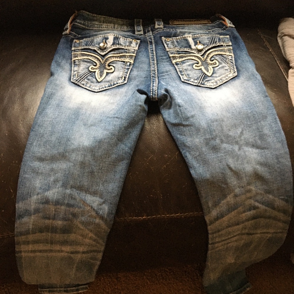 Men's Blue Jeans with Embroidered Pockets
